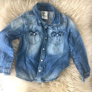 Awesome denim shirt (with snaps!)